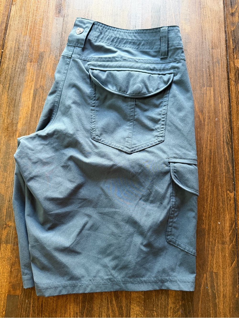 Kuhl Shorts Womens Size 6 Blue Stretch Trekker Zipper 11” Inseam Hiking Camp